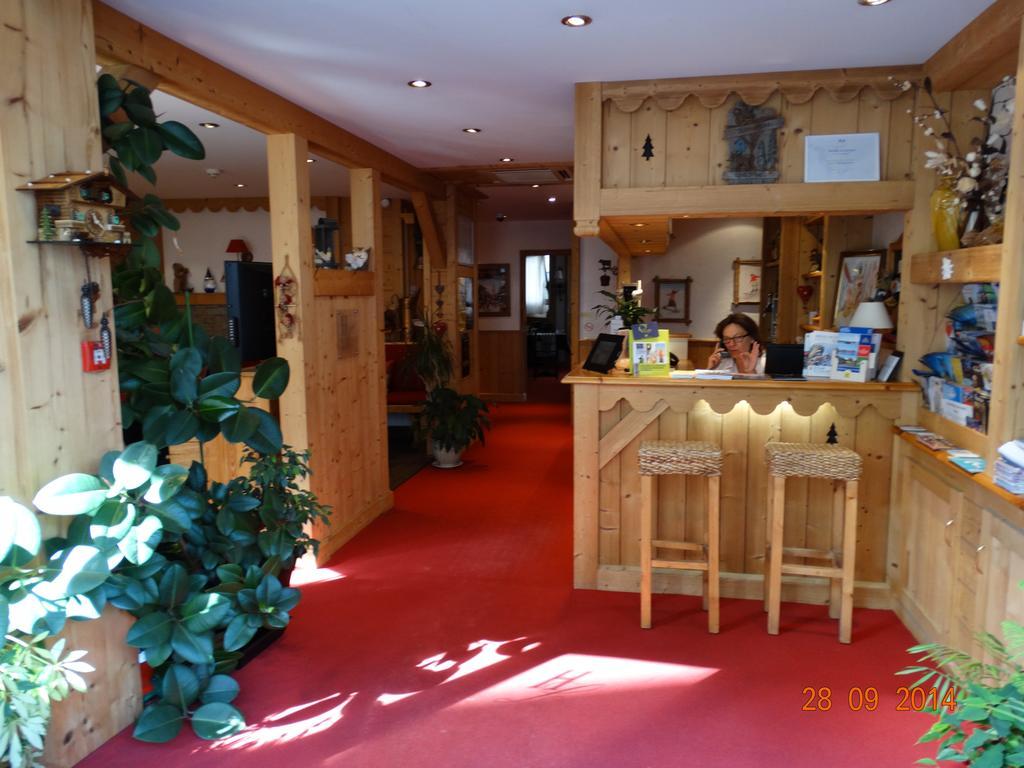 Hotel Le Littoral Évian-les-Bains Buitenkant foto