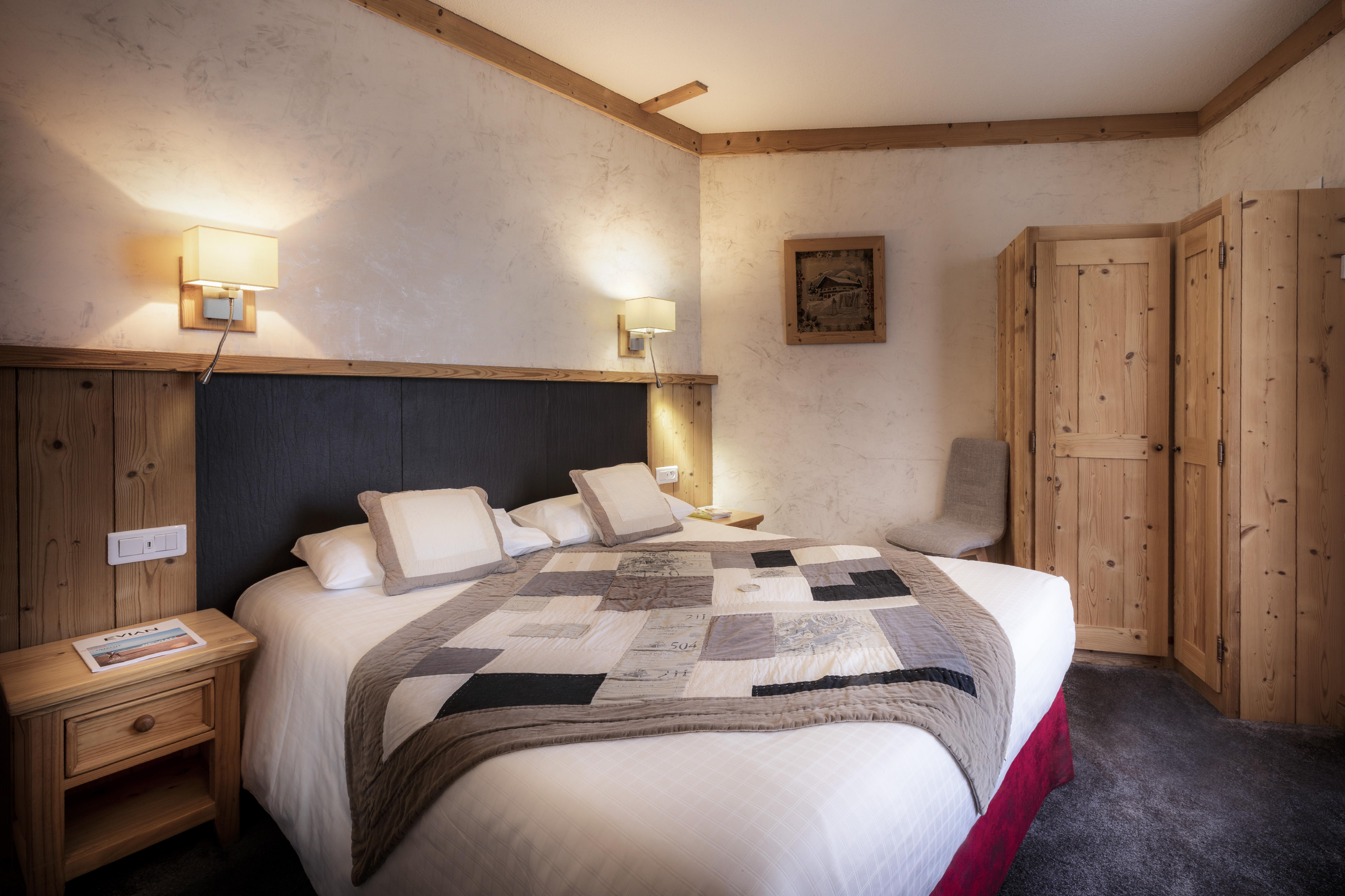Hotel Le Littoral Évian-les-Bains Buitenkant foto